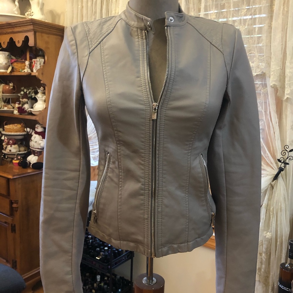 Express Jacket
